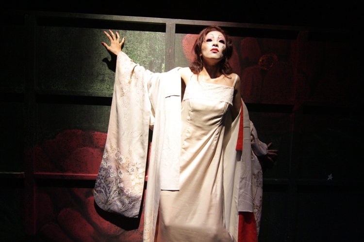 いばら館のろくでなしのヨウコさん