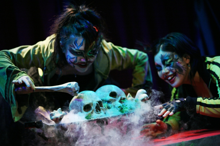 いばら館のろくでなしのヨウコさん