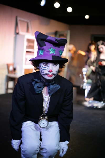 堕ちて逝く羊の寓話