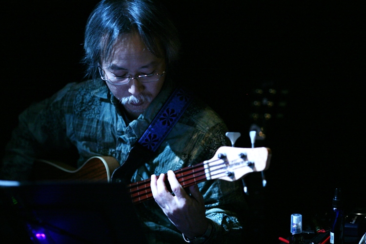 堕ちて逝く羊の寓話